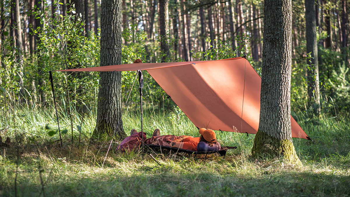 Tarp turystyczny biwakowy Lesovik Groza